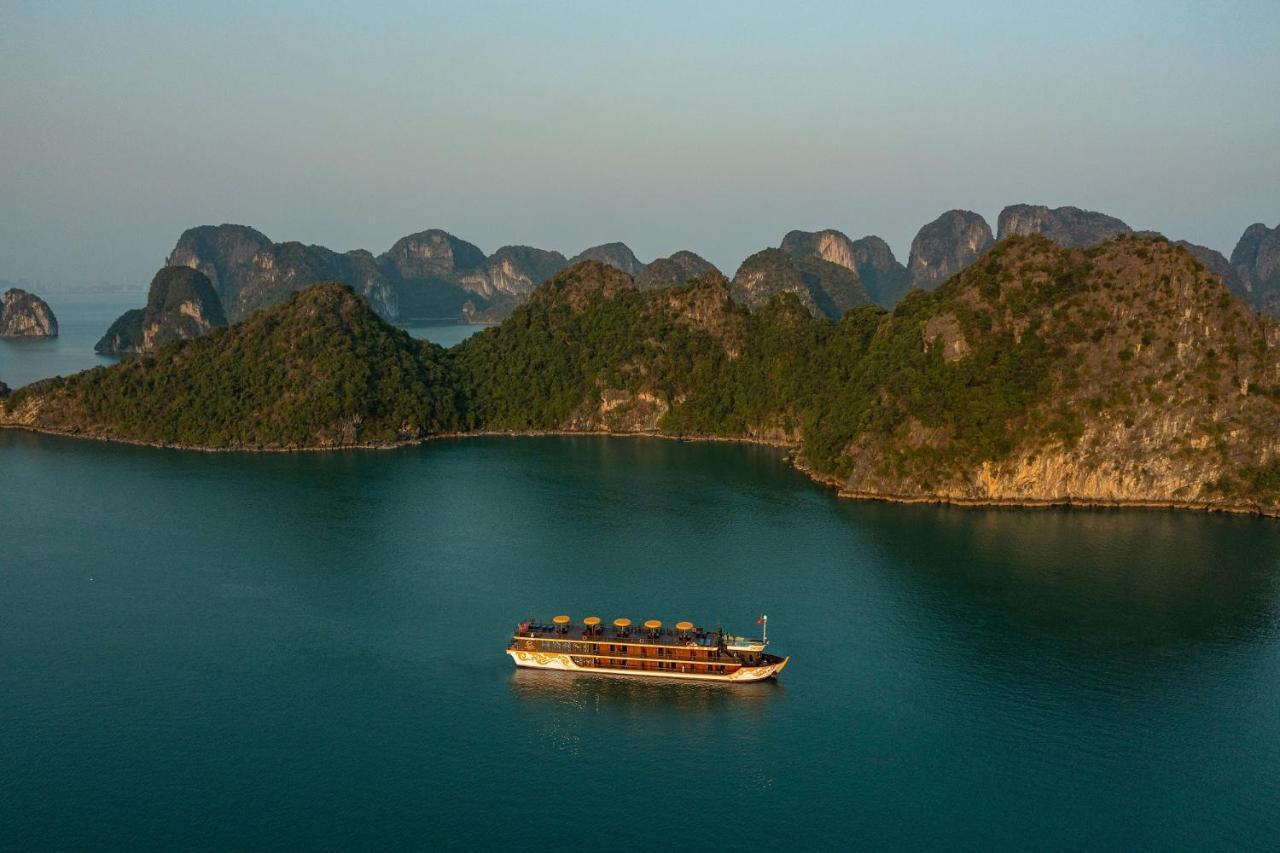 Nostalgia Halong Cruise Hotell Ha Long Eksteriør bilde