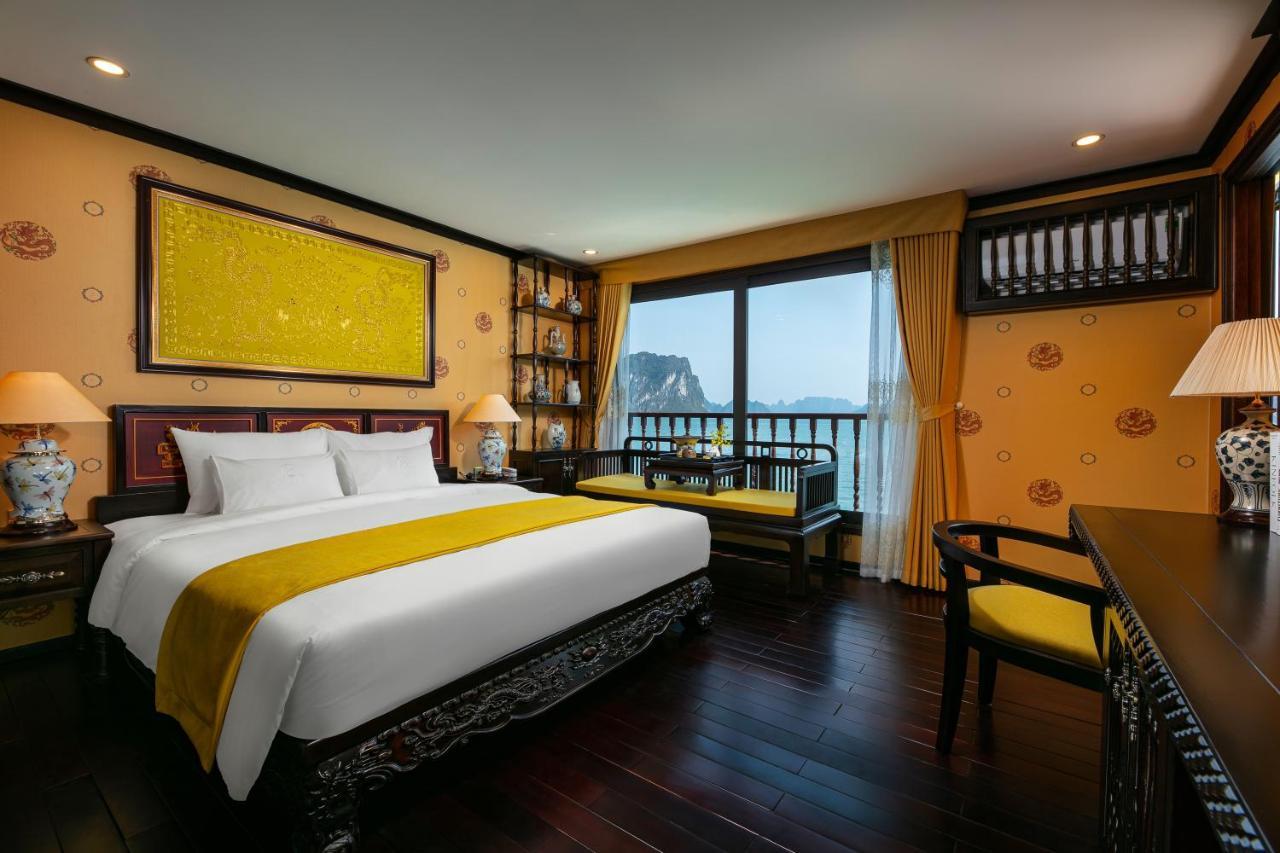 Nostalgia Halong Cruise Hotell Ha Long Eksteriør bilde