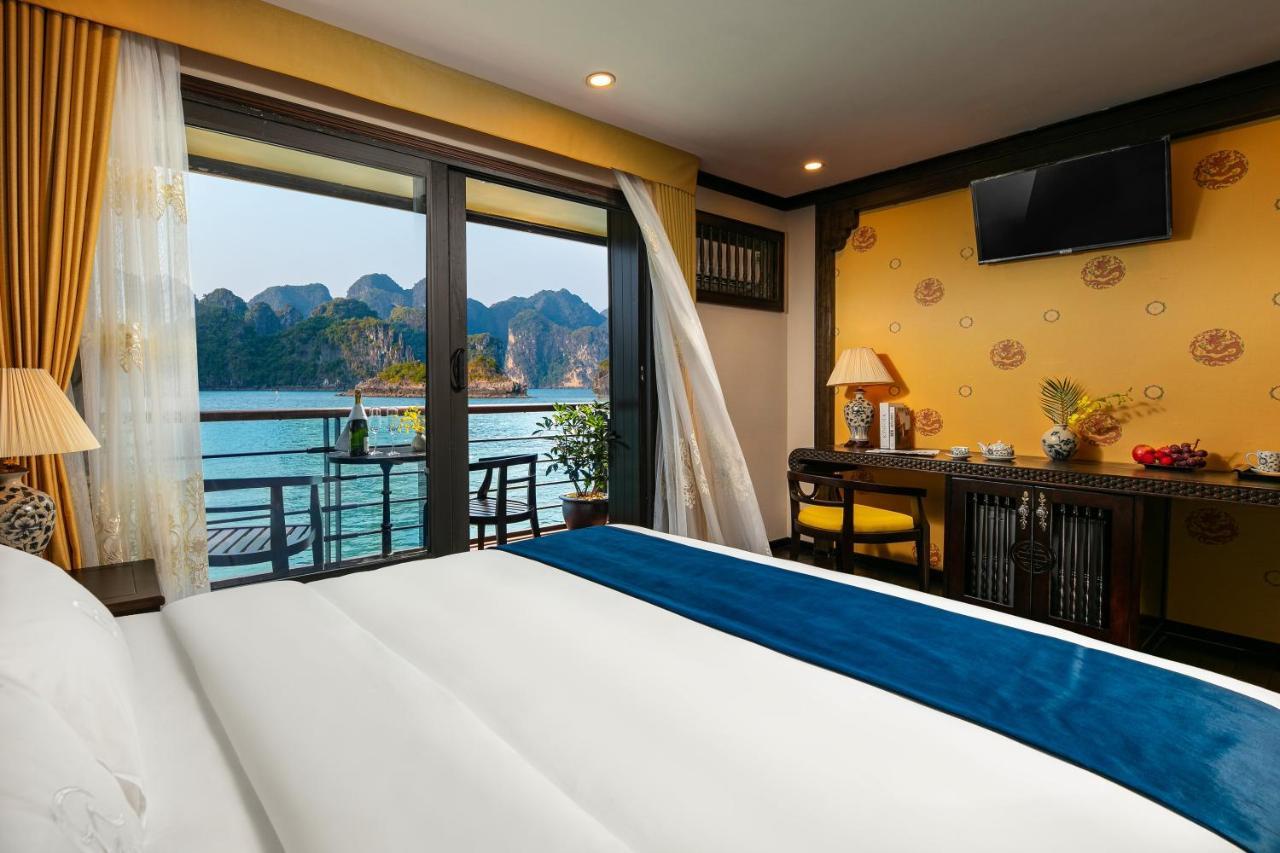 Nostalgia Halong Cruise Hotell Ha Long Eksteriør bilde