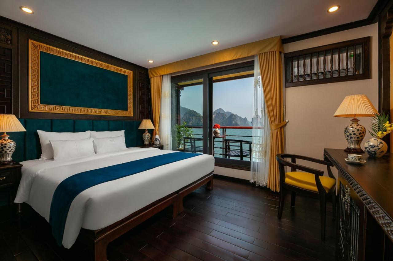Nostalgia Halong Cruise Hotell Ha Long Eksteriør bilde