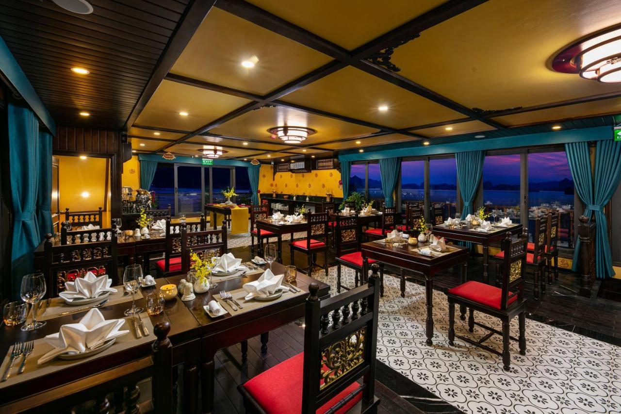 Nostalgia Halong Cruise Hotell Ha Long Eksteriør bilde